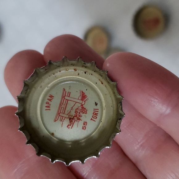 15 Coke 1960s "Tour The World" Bottle Caps Old Folk Art Retro Collectible Decor - Picture 5 of 16